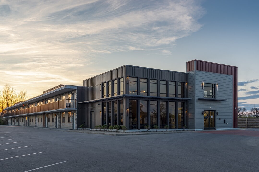 Clarksville Lofts in Clarksville, IN - Foto de edificio