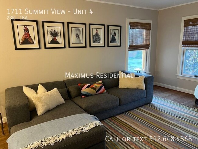 1711 Summit View Pl in Austin, TX - Building Photo - Building Photo