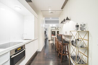 111 Fulton St in New York, NY - Building Photo - Building Photo