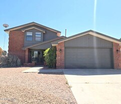11920 Pueblo Del Rio Way in El Paso, TX - Building Photo