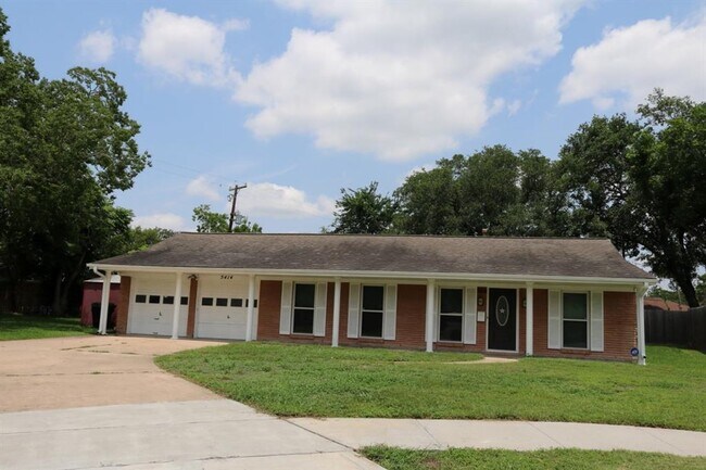 property at 5414 Spellman Rd