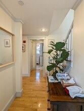 210 Erie St in Cambridge, MA - Building Photo - Building Photo