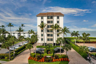 The Mansions in Naples, FL - Foto de edificio - Building Photo