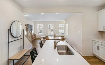 6907 Stoddert Ln in Landover, MD - Building Photo - Building Photo