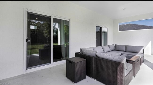 417 NW 3rd Ln in Cape Coral, FL - Building Photo - Building Photo