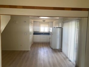 2000 Brookhurst St in Medford, OR - Building Photo - Building Photo