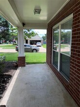 21930 Bronze Leaf Dr in Cypress, TX - Building Photo - Building Photo
