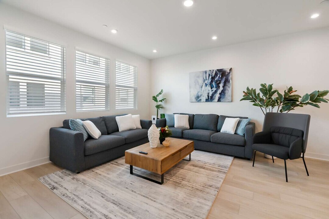 2717 Everly Dr in San Diego, CA - Building Photo