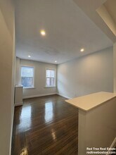 19 Queensberry St in Boston, MA - Building Photo - Building Photo