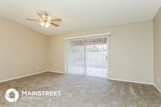 2414 W Redfield Rd in Phoenix, AZ - Building Photo - Building Photo