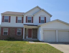 5627 Pillory Way in Indianapolis, IN - Building Photo