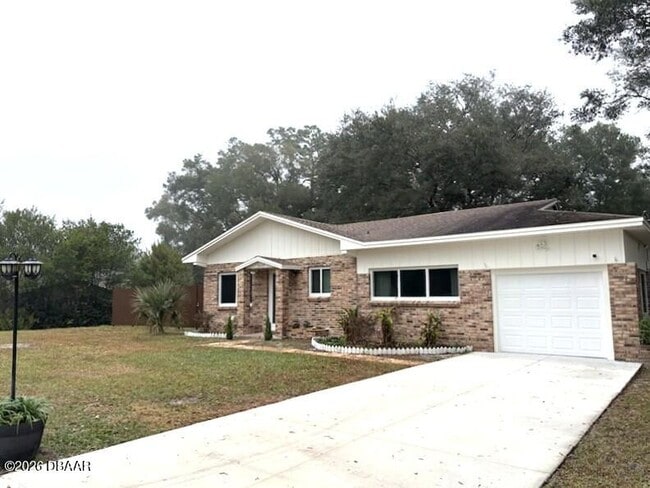 2455 Princeton Rd in DeLand, FL - Building Photo - Building Photo