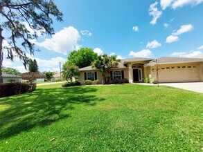 4031 Santa Barbara Dr in Sebring, FL - Building Photo - Building Photo
