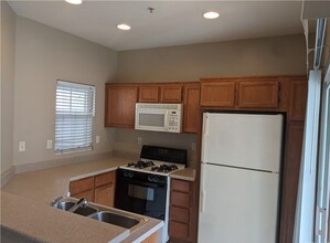 26484 Arboretum Way in Murrieta, CA - Building Photo - Building Photo
