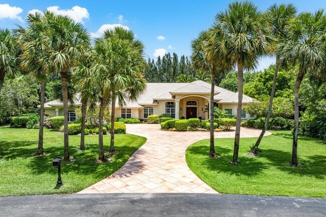 property at 16164 Bridlewood Cir