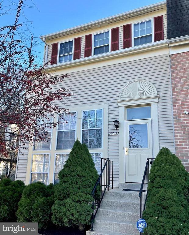 property at 19013 Cherry Bend Dr