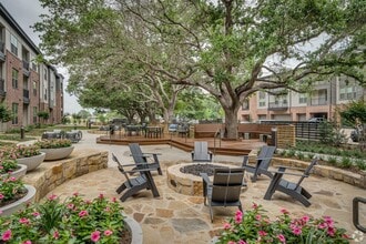 The Davy in Stafford, TX - Building Photo - Building Photo