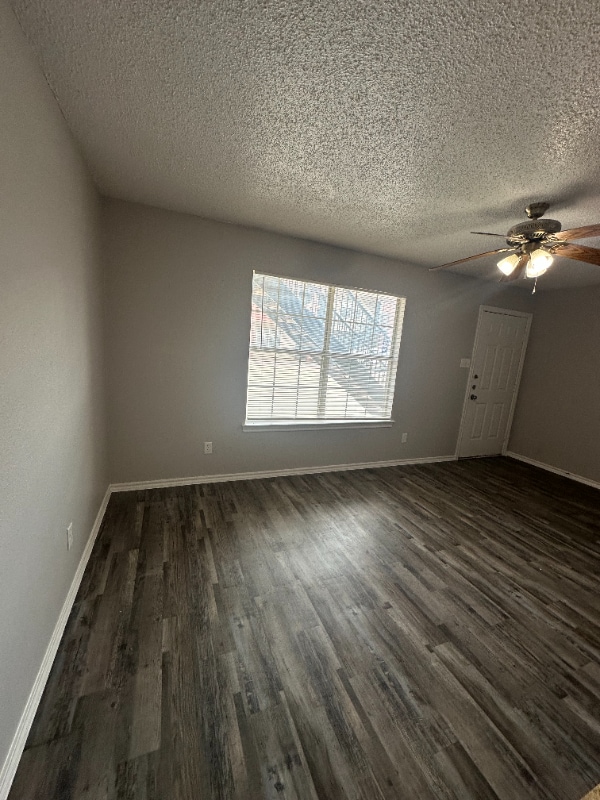700 Hercules Ln in Denton, TX - Building Photo - Building Photo