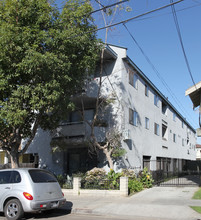 5th Avenue Apartments in Long Beach, CA - Foto de edificio - Building Photo