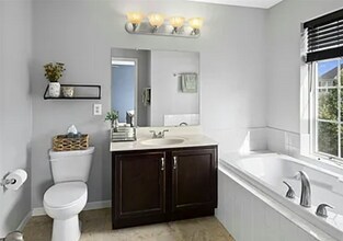 14 N School Ln in Souderton, PA - Building Photo - Building Photo