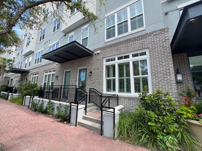 property at 200 River Landing Dr