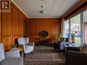 14 Norris Pl in St Catharines, ON - Building Photo - Building Photo