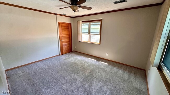 property at 1061 Virginia Ave