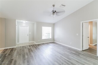 1415 Gorham St in North Port, FL - Building Photo - Building Photo