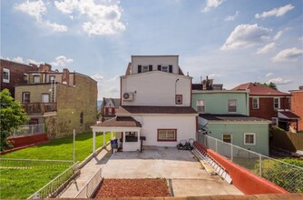 3212 Juliet St in Pittsburgh, PA - Foto de edificio - Building Photo