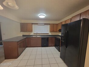 866 Premier Dr in Panama City, FL - Building Photo - Building Photo