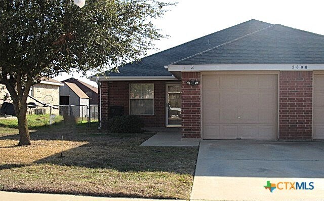 property at 2808 Edgefield St
