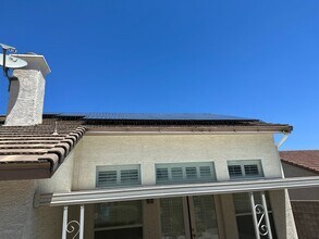 561 Pacer Terrace in Henderson, NV - Building Photo - Building Photo