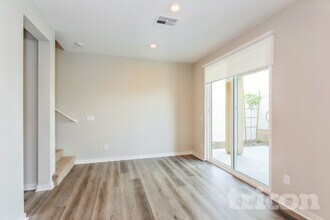 28071 Rosetta St in Menifee, CA - Building Photo - Building Photo