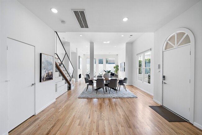 2437 North Blvd in Houston, TX - Building Photo - Building Photo