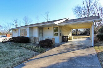 1506 Revlon Dr in Cape Girardeau, MO - Building Photo - Building Photo