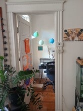 2332 W 25th St, Unit 2332 W 25th Street in Chicago, IL - Foto de edificio - Building Photo