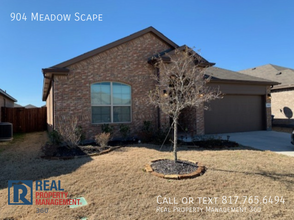 904 Meadow Scape Dr in Burleson, TX - Building Photo - Building Photo