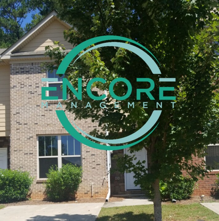 3008 Bonnes Dr in Stonecrest, GA - Building Photo