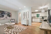 2899 White Oak Dr photo'