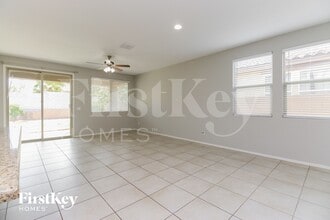 2465 W Arroyo Way in San Tan Valley, AZ - Building Photo - Building Photo