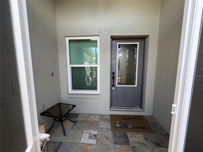 8509 Bella Way in Tampa, FL - Foto de edificio - Building Photo