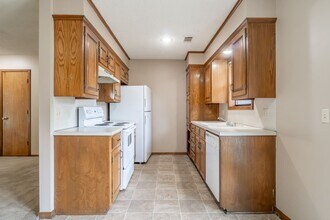 5601 Summit St-Unit -5601 in Fort Smith, AR - Building Photo - Building Photo