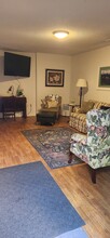 1079 Walnut St, Unit B in Macon, GA - Building Photo - Building Photo