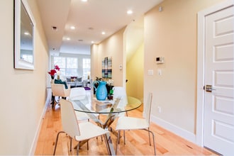 707 18th St NE-Unit -#2 in Washington, DC - Building Photo - Building Photo