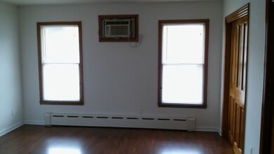 138 Marsellus Pl in Garfield, NJ - Building Photo - Building Photo