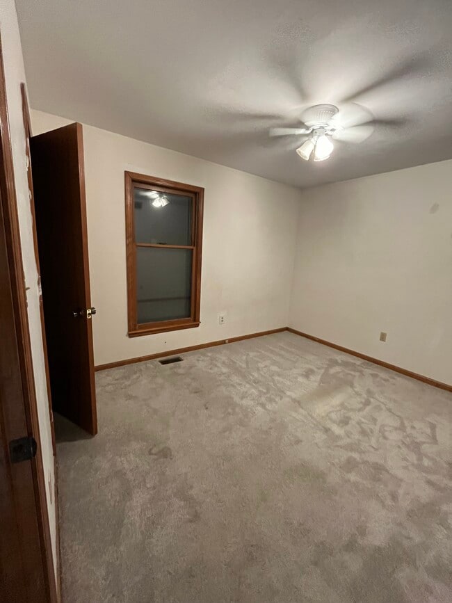 1520 E 123rd Terrace in Olathe, KS - Building Photo - Building Photo
