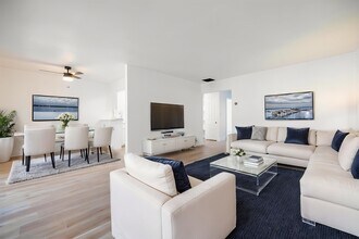 Summerwood Apartments in Santa Clara, CA - Foto de edificio - Building Photo