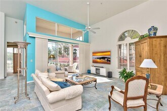 1510 Clermont Dr-Unit -A-204 in Naples, FL - Building Photo - Building Photo