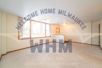 3650 E Barnard Ave in Cudahy, WI - Building Photo - Building Photo