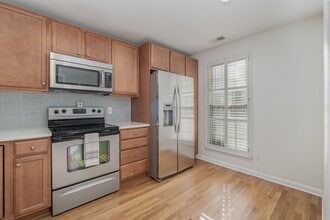 9005 Nolley Ct, Unit A in Charlotte, NC - Building Photo - Building Photo